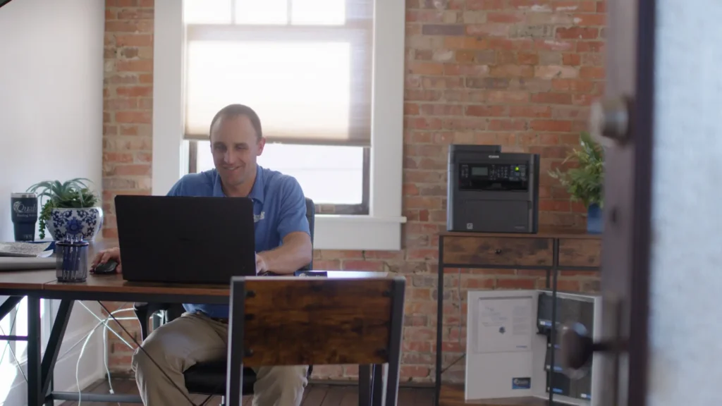 smiling team member defuniak springs