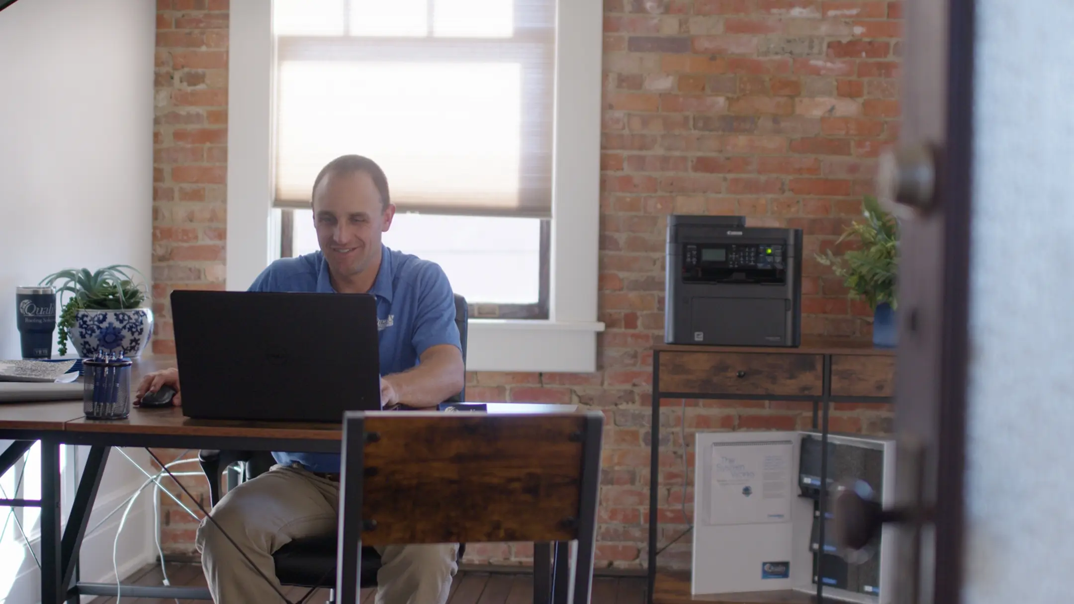 smiling team member defuniak springs