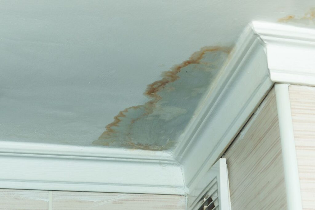 how to find a roof leak big stain on white ceiling