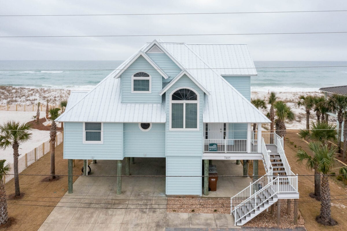 does a new roof lower your homeowners insurance